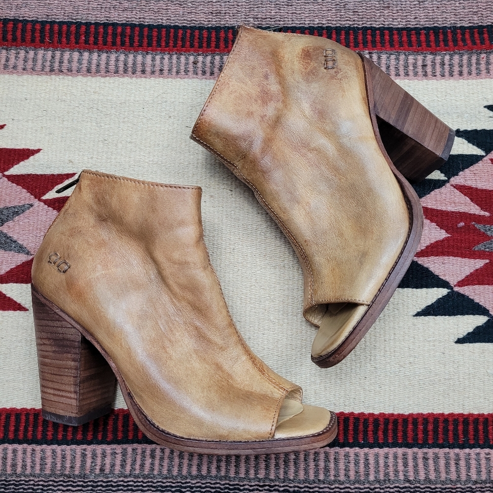 Bed Stu Onset Peep Toe Booties Sz 7.5 loved these